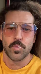 Once bitten, twice shy. If you haven't yet checked out the Red Light  Appetite video, it might be time🎙hit the link...