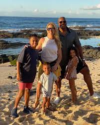 Check spelling or type a new query. Married Twice Who Is Frank Thomas Wife His Net Worth Age Career
