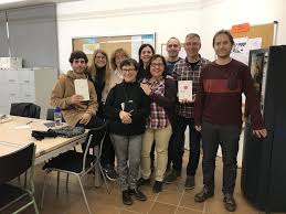 Institut d'ensenyament secundari ramon casas i carbo. Institut Ramon Casas I Carbo On Twitter Dilluns Passat Es Va Dur A Terme La Primera Reunio Del Club De Lectura Impulsat Per Algunes Professores De L Institut El Llibre Escollit Per A