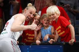 Dankzij een unieke generatie en het leiderschap van wauters staan we nu op de vooravond van dit unicum. Basketballegende Ann Wauters Zet Door Voor Tokio 2020 Dat Gazet Van Antwerpen Mobile