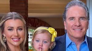 Por que relação de Ana Paula Siebert e Roberto Justus desperta