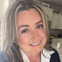 Jennifer Cutsinger's Instagram, Twitter & Facebook