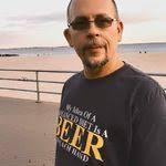 Robert Matoskey's Instagram, Facebook & TikTok