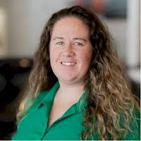 Emily Reardon's Instagram, Twitter & Facebook