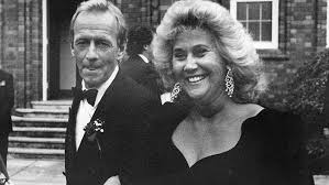 Paul hogan, am (born 8 october 1939) is an australian actor, comedian, film producer, television presenter and writer. Why Paul Hogan Regrets Those Winfield Ads Why His Marriages Aren T Failed And How He D Love To Move Back Home