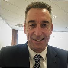 Wesley Thorne's Instagram, Twitter & Facebook