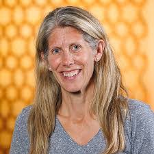 Doris Geisler's Instagram, Twitter & Facebook