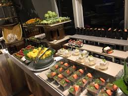 Bila tibanya bulan ramadhan sudah menjadi satu trend terutamanya warga kuala lumpur untuk membuka puasa bersama seisi keluarga dengan menempah buffet ramadan di sekitar kuala lumpur dan putrajaya. Ciklilyputih The Lifestyle Blogger Buffet Ramadan 2018 Kampunglicious Ramadan Di Palm Garden Hotel Putrajaya