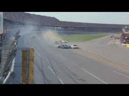 Everything went according to plan for carl edwards during yesterday's aaron's 499 at talladega superspeedway. The Big One At Talladega Watch The Wildest Wrecks Through The Years Al Com