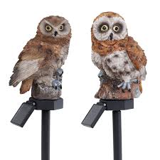 Teresa S Collections Eule Solarleuchte Garten Fur Aussen Led Solar Euleu Gartenleuchte Gartenfiguren 2er Set 57 58cm Harz Eulen Form Solarlampen Wasserfest Gartendeko Stecker Fur Balkon Terrasse Hof Amazon De Beleuchtung