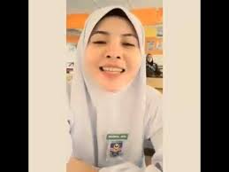 Budak sekolah main dalam kereta. Awek Sekolah Bergaduh Nampak Youtube