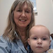 How many people from Cowra live in Newcastle or the Central Coast area?