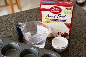 Try this cake mix by betty crocker. Angel Food Cupcakes With Whipped Cream And Berries Bettycrocker Com