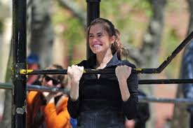 Williams is famous for starring in a show about young women flailing aimlessly through their 20s. Allison Williams Works Out On The Set Of Girls