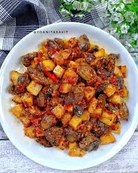 Rebus ati ampela ayam kedalamnya sampai matang dan mendidih. Resep Sambal Goreng Ati Ampela Spesial Dan Praktis Resep Spesial