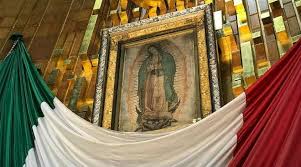 Se acerca el momento de que le cantemos las mañanitas a la virgen de guadalupe, y tenemos imágenes de la talentosos intérpretes se dieron cita en la basílica de guadalupe para celebrar a la virgen morenita en su día. Las 5 Apariciones De La Virgen De Guadalupe Un1on Guanajuato