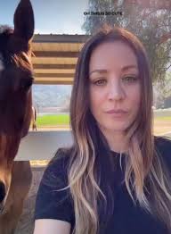 Horse shows up for a selfie