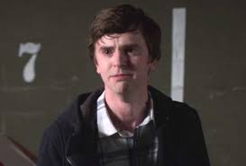 Shaun murphy is not what i would call severely autistic but he is very lacking in social and interpersonal skills. The Good Doctor Fans Stunned As Shaun Leaves Lea Sobbing With Brutal Attack After Shock Dumping