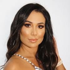 Bianca Barboza's Instagram, Twitter & Facebook