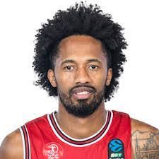 Antwan Maxwell's Instagram, Twitter & Facebook