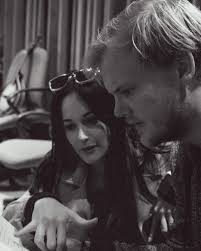In 2017 Kacey Musgraves worked with Avicii and Luke Laird in the song  “Let's Ride Away”, the song will be released this Friday in the voice of  Elle King as a part