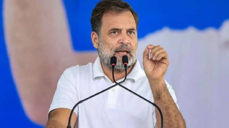ध्वस्त शिक्षा प्रणाली के खिलाफ छात्रों का आंदोलन, राहुल गांधी का बड़ा बयान - students protest against collapsed education rahul gandhi big statement-mobile