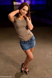 Amber rayne loses to bobbi starr! Sex Hd Mobile Pics Electro Sluts Amber Rayne Bobbi Starr Kaylee Hilton Livesex Skirt Cady