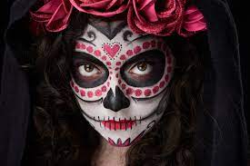 La fête des morts est une fête d'une grande importance au mexique. Article Sur La Fetes De Morts Dia De Muertos Jpm Tours