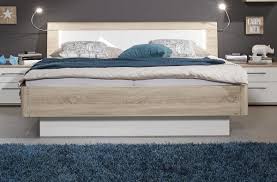 Magst du es harmonisch im landhausstil, zurückhaltend elegant oder futuristisch modern? Modernes Partnerring Collection Bettgestell Interliving Gleissner