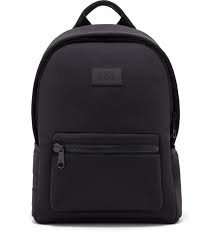 It's available in a range of colors and features one main compartment as well as a front accessory pocket. 24 Trendy Backpacks For Teens For The 2020 School Year Teen Vogue