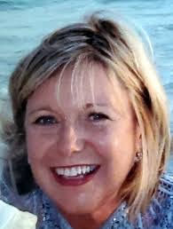 Mozelle Jones's Instagram, Twitter & Facebook