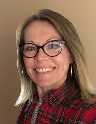 Ellen Lowry's Instagram, Twitter & Facebook