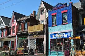 I spent my childhood years (and well beyond) helping paul and lily at fortune and shopping and roaming in the market. Toronto Tipp Kensington Market Mal Etwas Anderes