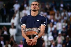Título de Roland Garros não apaga o passado de Zverev