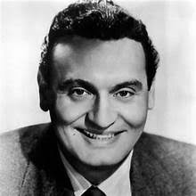 Tex Ritter sang the title song from "High Noon" (1952) but Frankie Laine's  recording reached No. 5 in the Billboard charts, besting Ritter's version,  which peaked at #12. Laine also sang the