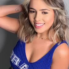 Bella Salon Los Angeles, CA