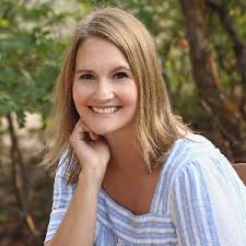 Kimberly Spitzer's Instagram, Twitter & Facebook