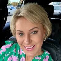 Diane Feagin's Instagram, Twitter & Facebook