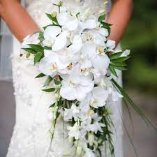 Checkout online with your preservation frame or resin selection. Classic White Orchid Wedding Bouquet Order And Buy Online At Bunchesdirect