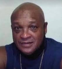 Steven Hubbs's Instagram, Twitter & Facebook