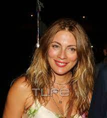 We did not find results for: Smaragda Karydh Alla3e Xrwma Sta Mallia Ths Fwtografies