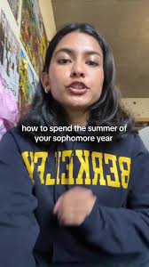 How to Spend Your Summer As An Incoming Sophmord