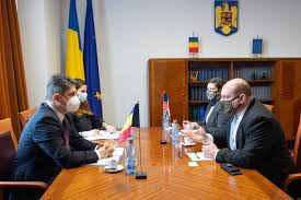 Presedintele klaus iohannis a convocat, marti, sedinta consiliului suprem de aparare a tarii. Klaus Iohannis A Convocat Csat Ul Consiliul Suprem De ApÄrare A ÈÄrii Se ReuneÈte Pe 3 Decembrie Pentru A Discuta Strategia De Vaccinare Anti Covid 19 Caleaeuropeana Ro