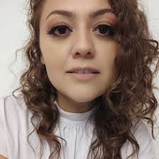 Para más contenido en insta aparezco como enriqefrias