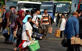 Jika akad nikah digabungkan dengan nikah memiliki pengertian mengawinkan wanita/mengikat janji seorang wanita lewat perantara walinya, dengan tujuan hidup bersama membina rumah tangga sesuai sunnah. Menhub Orang Tua Sakit Atau Hadiri Akad Nikah Anak Boleh Pulang Kampung Okezone Economy