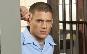 Know how american actor, wentworth miller breaks down getting engaged with actress instead goes for also, learn whether the prison break actor is secretly getting married with his partner? Prison Break Star Wentworth Miller Quits Show Because He S Done Playing Straight Characters