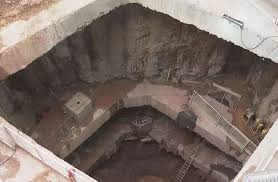 bodies recovered from massive sinkhole