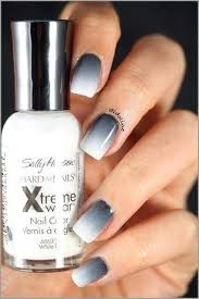 Nageldesign Ombre Nailart Schwarz Grau Weiss Jpg 428 640 Nagelideen Nageldesign Nagellack