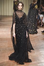 See The Complete Alberta Ferretti Fall 2017 Ready To Wear Collection Beautiful Dresses Fashion Runway Fashion