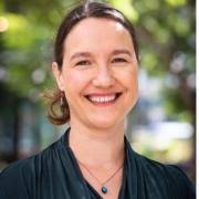 Sarah Dulaney's Instagram, Twitter & Facebook